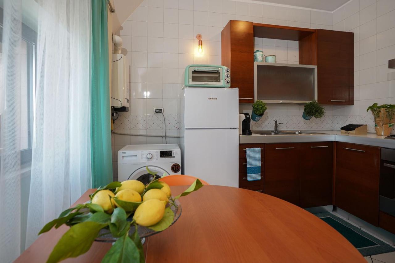 La Casa Di Azzurra Centro Citta Appartamento Fino A 4 Posti Letto E 2 Bagni ฟอจเจีย ภายนอก รูปภาพ
