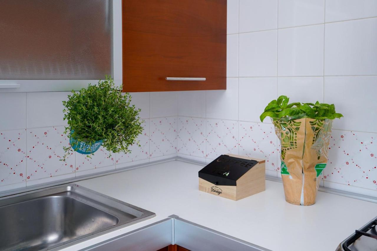 La Casa Di Azzurra Centro Citta Appartamento Fino A 4 Posti Letto E 2 Bagni ฟอจเจีย ภายนอก รูปภาพ